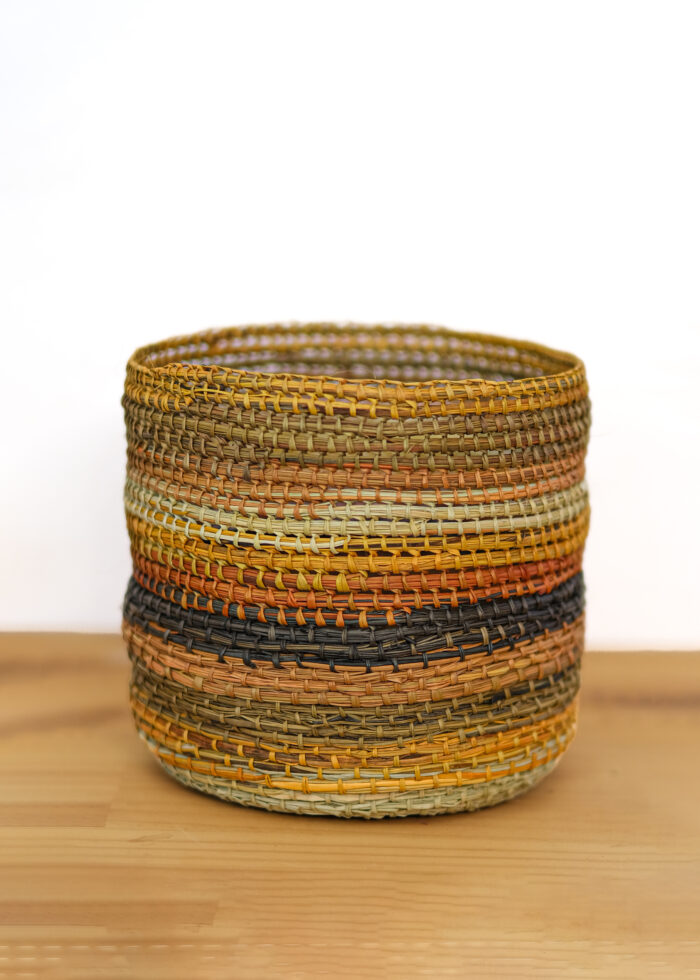 Tracey Garrawura — Gunga bathi (pandanus basket)