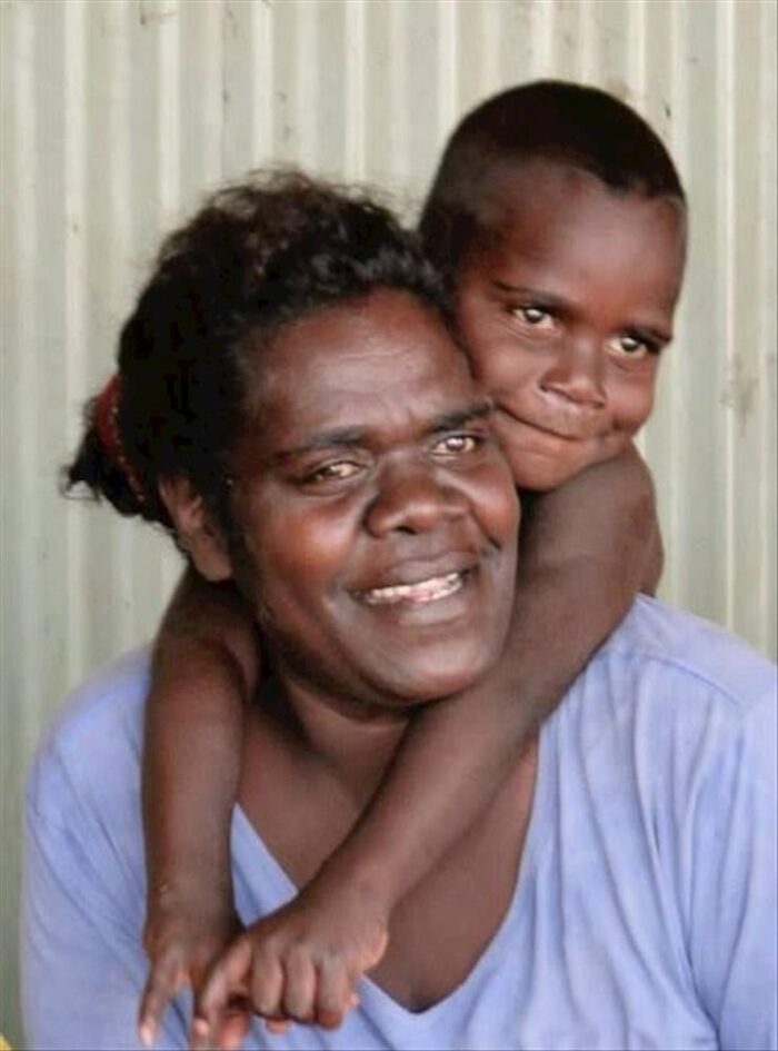 MANDY  BATJULA GAYKAMAŊU <br><I>Striped Gunga Bathi</I> - Image 2