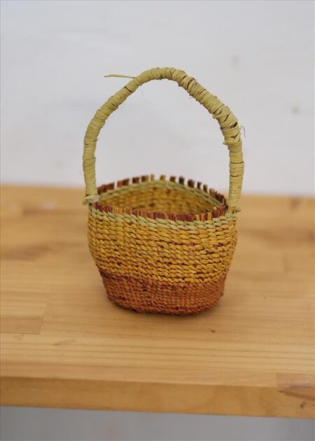 RUBYANNE  DJINDATA <br><I>Gunga bathi (pandanus basket)  - with colour discussion</I>