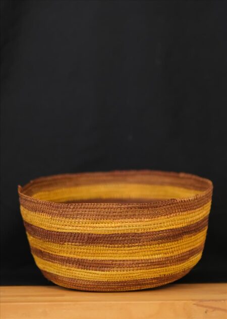 TASHA  LIRRAWUTHANA <br><I>Gunga bathi (pandanus basket)</I>