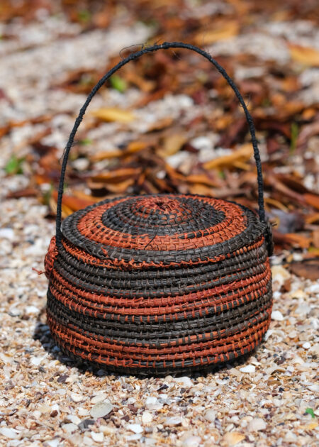 Elizabeth Rukarriwuy Garrawurra <br><I>Gunga bathi (pandanus basket)</I>