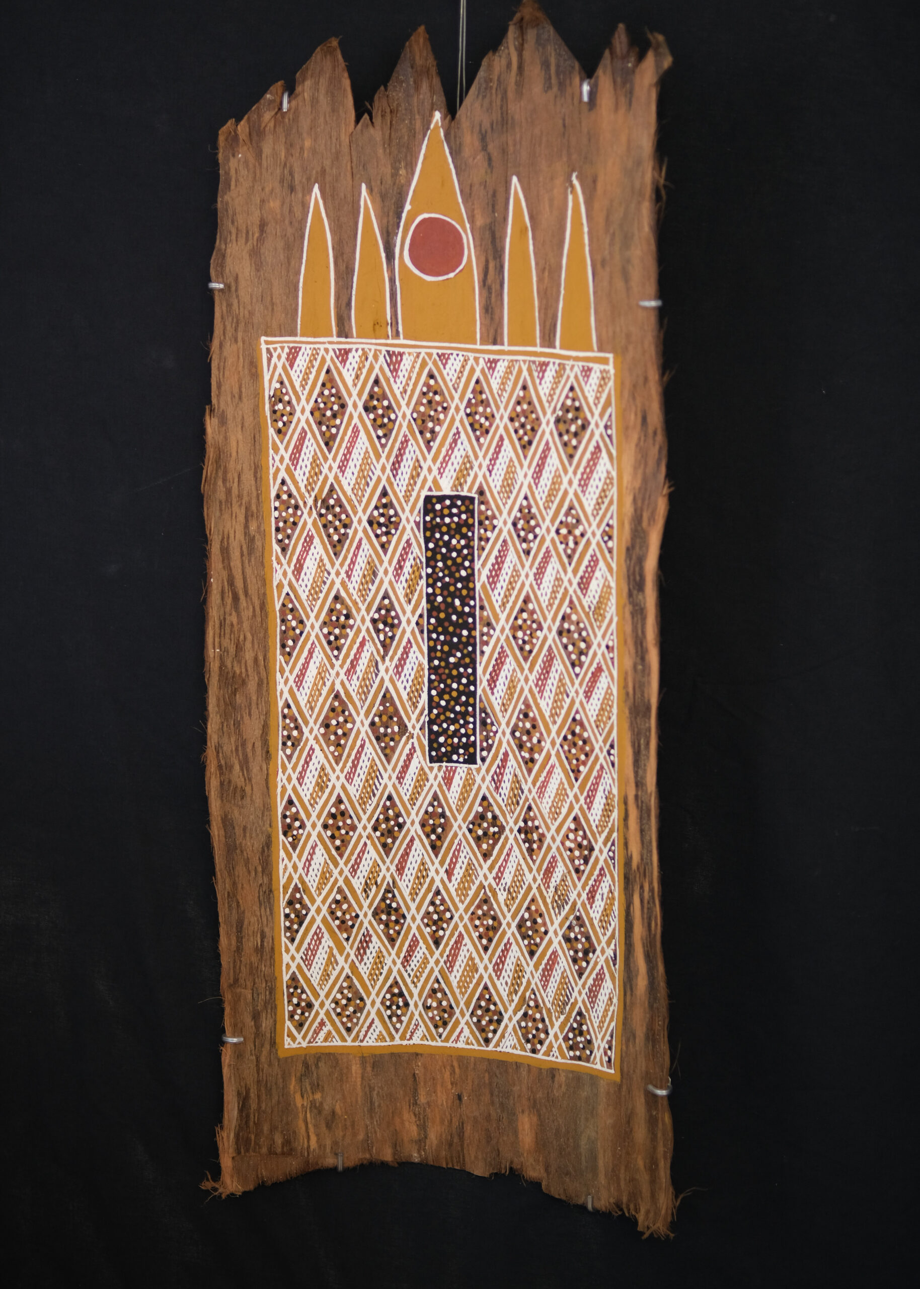 Joe Dhamanydji<br><I>Guku Galanyin (native honey bee hive)</I>
